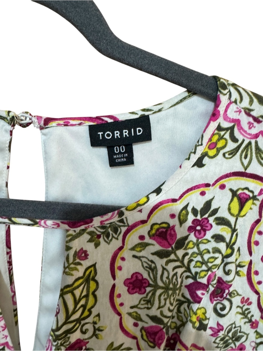 Torrid Ivory Floral Challis Skater Dress Keyhole 3/4 Sleeve Size 00 10 12 Medium - Picture 2 of 3